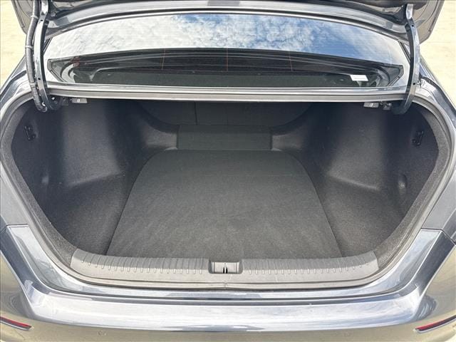 2024 Honda Accord Hybrid EX-L - Photo 17