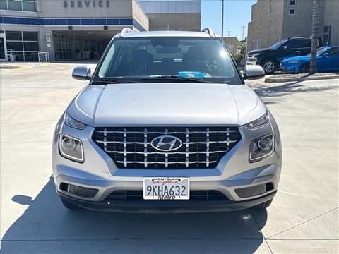 2024 Hyundai VENUE SEL