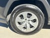 17 imagen en miniatura de 2024 Toyota RAV4 LE