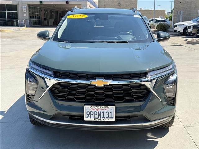 Used 2025 Chevrolet Trax LT with VIN KL77LHEPXSC118209 for sale in Montclair, CA
