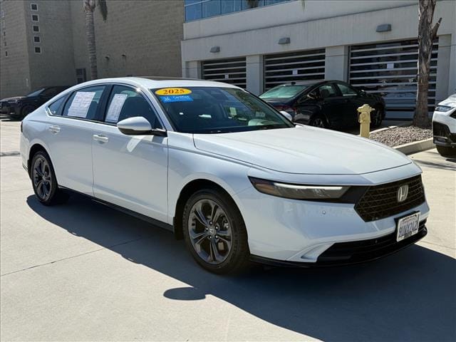 2025 Honda Accord Hybrid EX-L - Photo 26