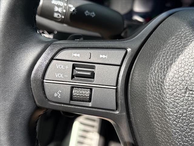2025 Honda Accord Hybrid Sport-L - Photo 11