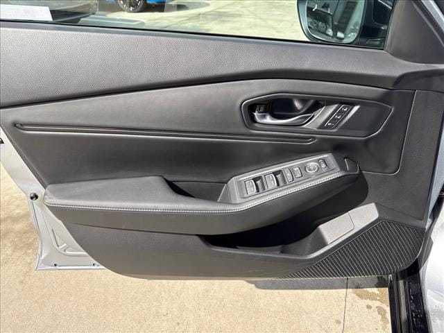2025 Honda Accord Hybrid Sport-L - Photo 20