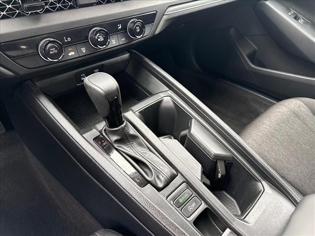 2025 Honda Accord LX - Photo 7