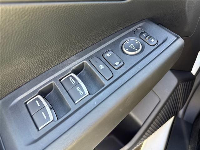 2025 Honda Accord LX - Photo 9