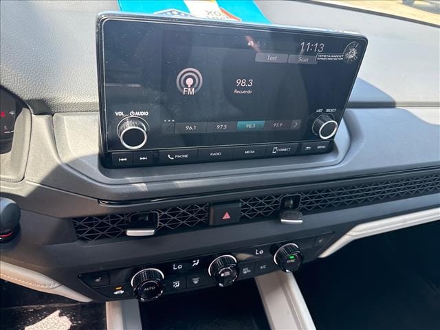 2025 Honda Accord SE - Photo 8