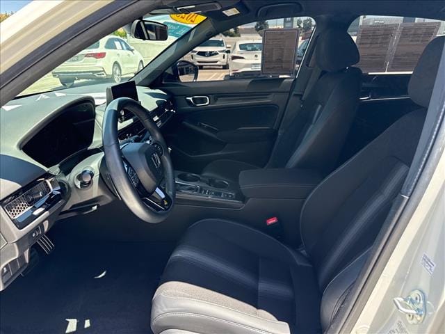 2025 Honda Civic Sport - Photo 18