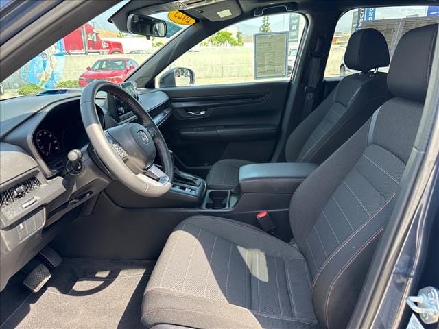2025 Honda CR-V Sport - Photo 18