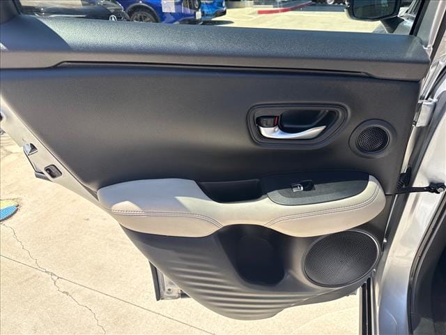 2025 Honda HR-V EX-L - Photo 25