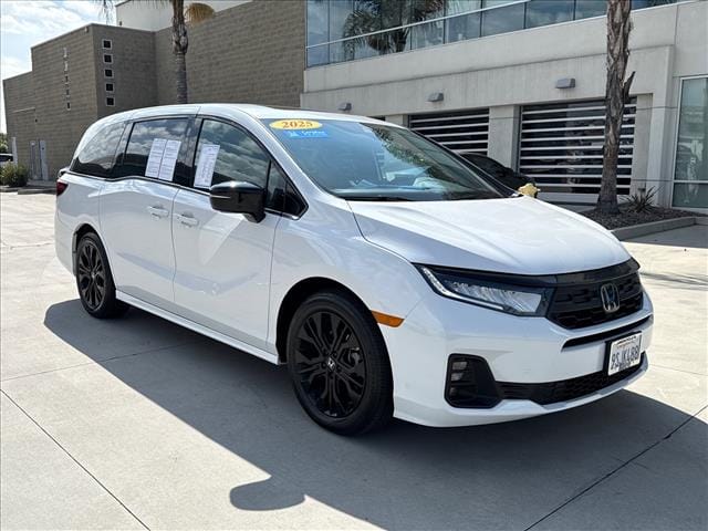 2025 Honda Odyssey Sport L - Photo 29