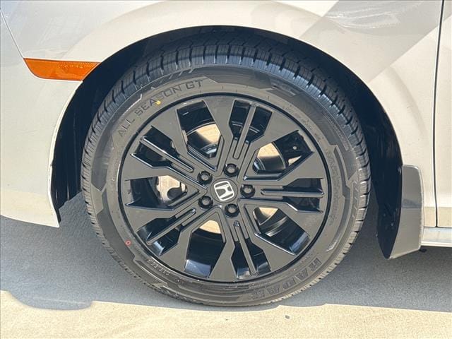 2025 Honda Odyssey Sport L - Photo 17