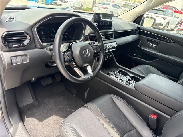 2025 Honda Pilot EX-L - Photo 19