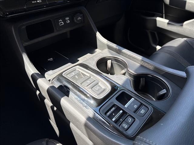 2025 Honda Pilot EX-L - Photo 7