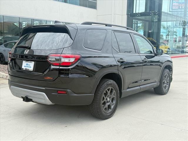 2025 Honda Pilot TrailSport - Photo 3