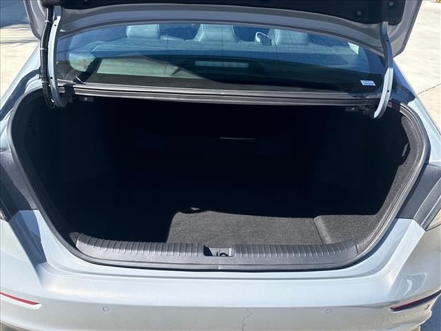 2026 Honda Accord Hybrid EX-L - Photo 17