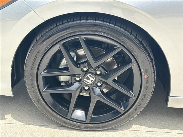 2026 Honda Civic Sport - Photo 16