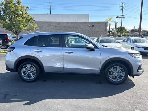 2026 Honda HR-V LX