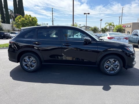 2026 Honda HR-V LX