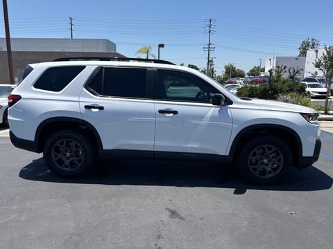 2026 Honda Pilot TrailSport