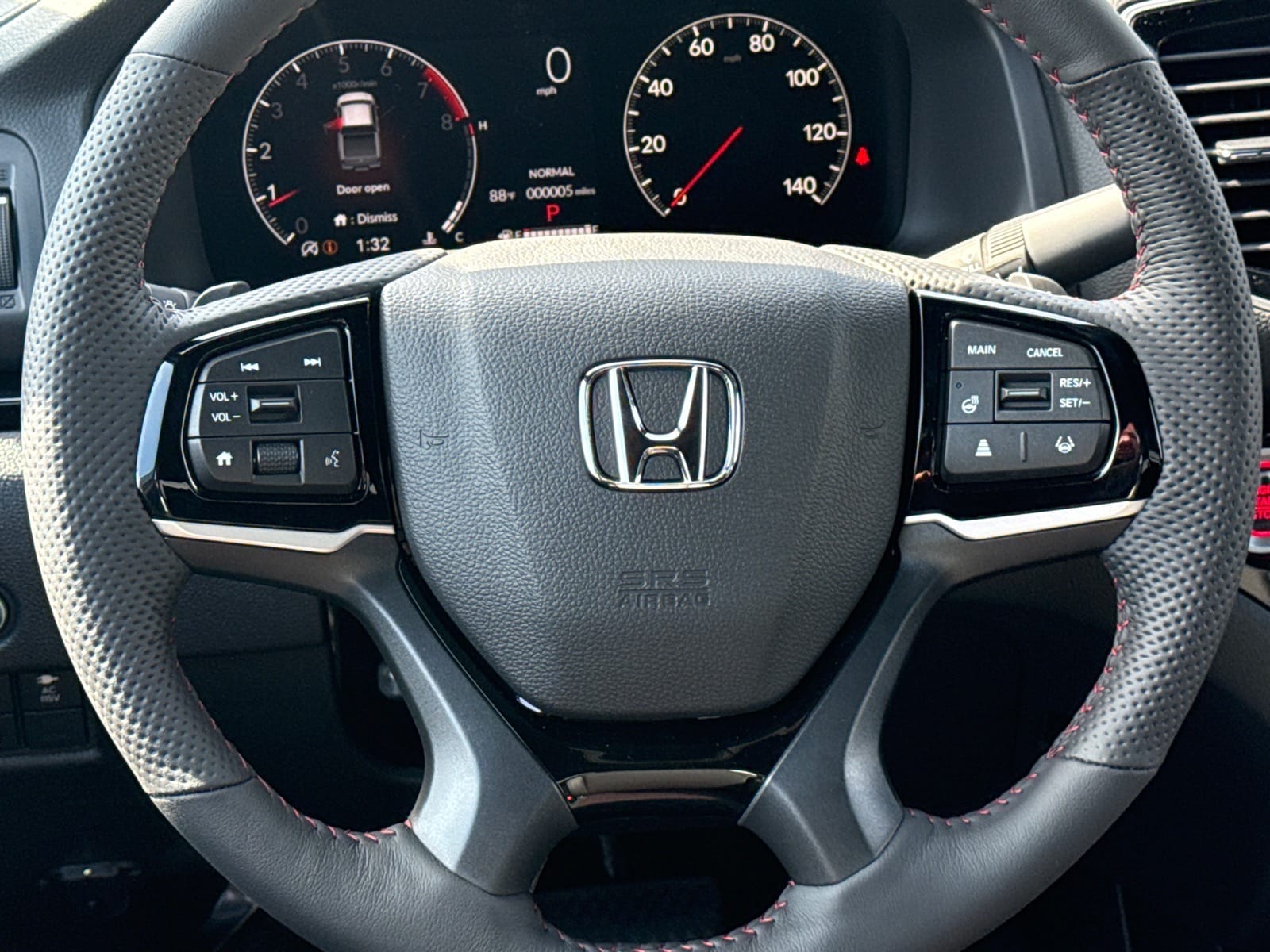 2026 Honda Ridgeline Black Edition - Photo 13
