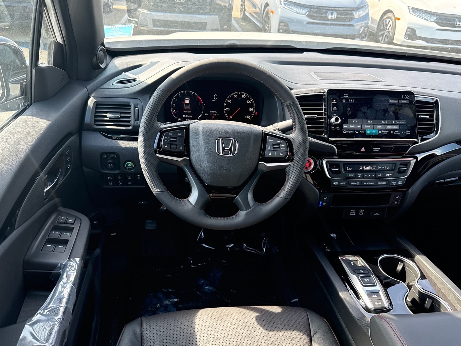 2026 Honda Ridgeline Black Edition - Photo 12