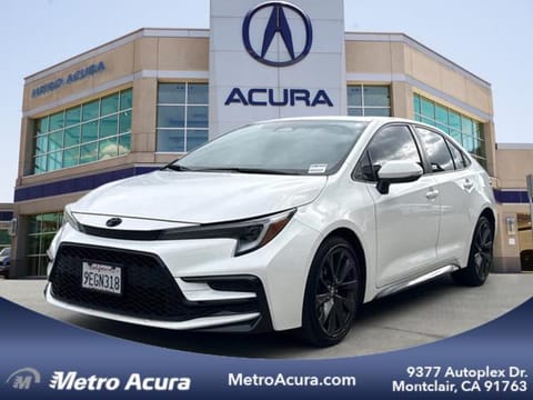 1 imagen de 2023 Toyota Corolla Hybrid SE