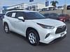 25 thumbnail image of  2022 Toyota Highlander LE