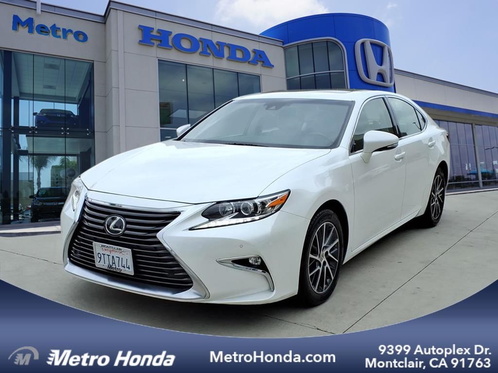 2016 Lexus ES