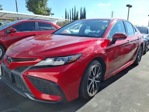 1 image of 2024 Toyota Camry SE
