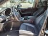 18 imagen en miniatura de 2024 Toyota RAV4 XLE Premium