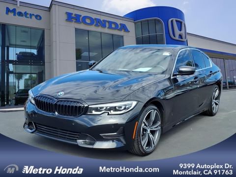 1 imagen de 2021 BMW 3 Series 330i