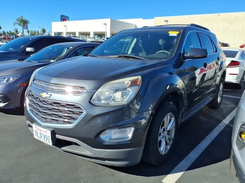 1 image of 2017 Chevrolet Equinox LT