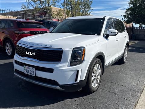 1 image of 2022 Kia Telluride LX
