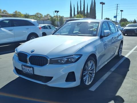 1 image of 2023 BMW 3 Series 330i
