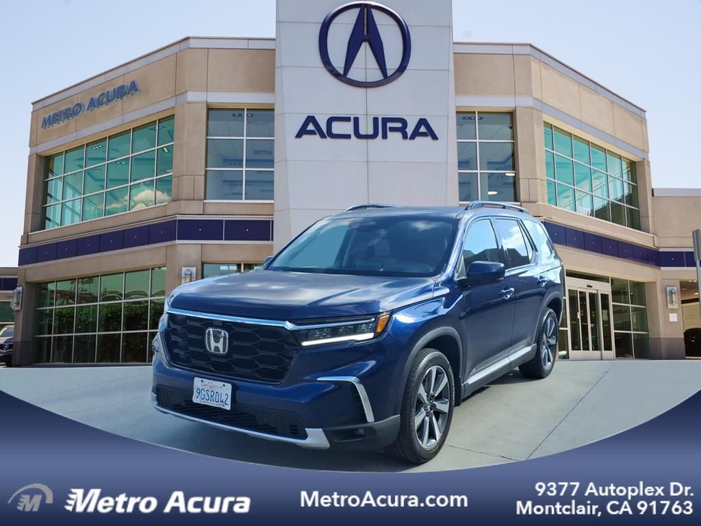 2023 Honda Pilot Elite's photo