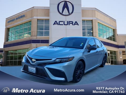 1 image of 2022 Toyota Camry SE Nightshade