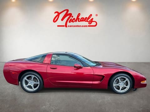 2001 Chevrolet Corvette Base