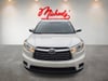 2 thumbnail image of  2016 Toyota Highlander LE V6
