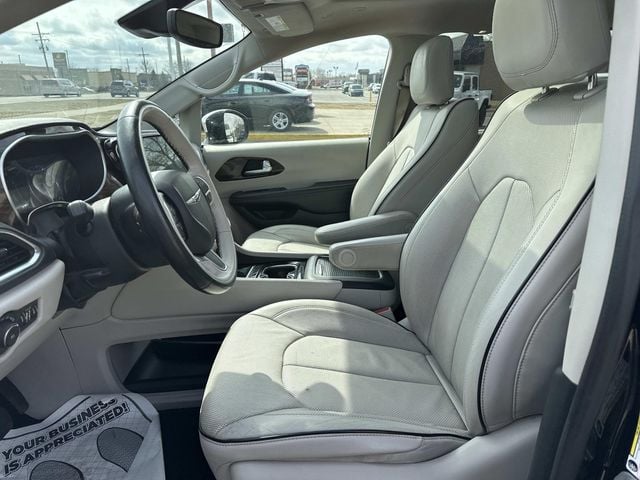 2021 Chrysler Pacifica Limited - Photo 10
