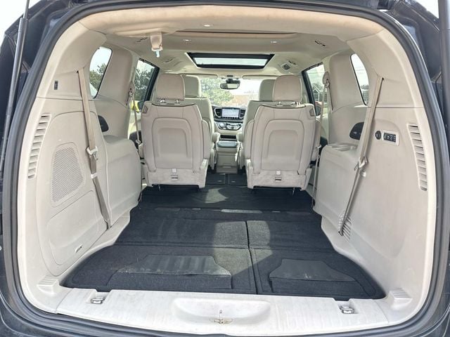 2021 Chrysler Pacifica Limited - Photo 16