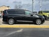 2 thumbnail image of  2021 Chrysler Pacifica Limited