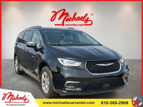 1 image of 2021 Chrysler Pacifica Limited