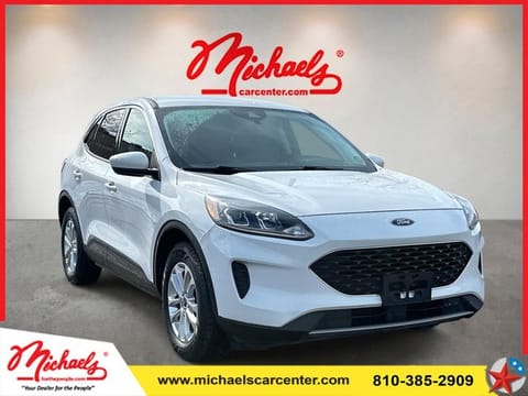 1 image of 2021 Ford Escape SE