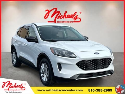 1 image of 2022 Ford Escape SE