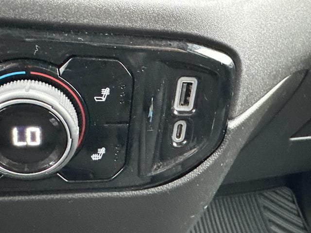 2023 Chevrolet Silverado 1500 LT - Photo 27