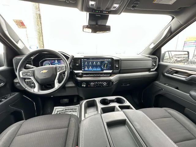 2023 Chevrolet Silverado 1500 LT - Photo 12