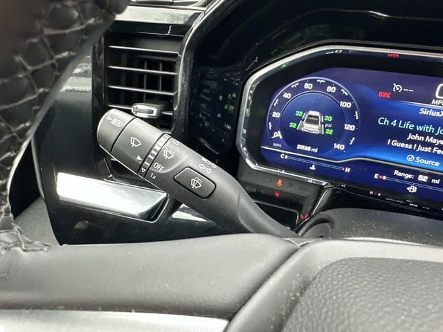 2023 Chevrolet Silverado 1500 LT - Photo 19