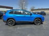 2 thumbnail image of  2023 Jeep Cherokee Altitude