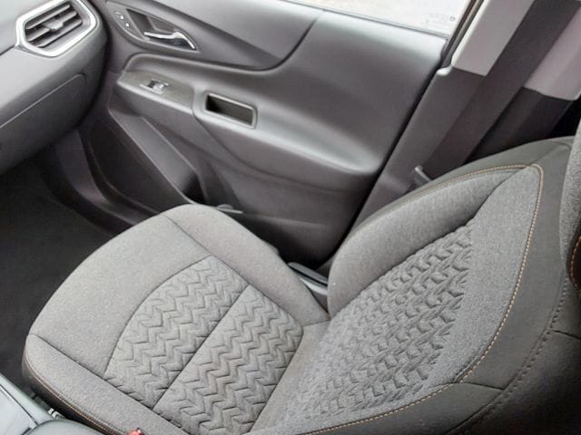2024 Chevrolet Equinox LT - Photo 30