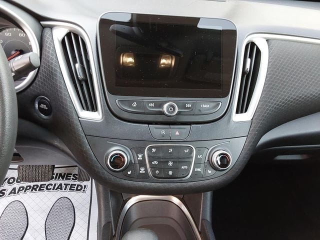 2024 Chevrolet Malibu 1LT - Photo 14